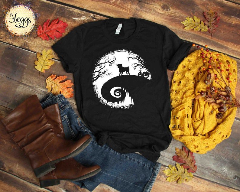 Pug Shirt - Halloween Shirt - Pug Gift - Dog Lover Gift - Pug Art - Moon Art - Black Pug - Dog Mom - Dog Dad